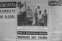 Fig. 1. Halftone published in daily newspaper A Tribuna of a photograph by press-photographer Ricardo Rangel of two young black boys seated in front of a camera that highlights Mozambicans as the makers and consumers of photographic images.