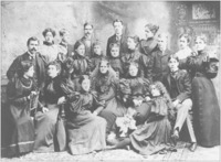 Wright Humason School for the Deaf students, 1895, New York. Keller is in the front left, looking right.